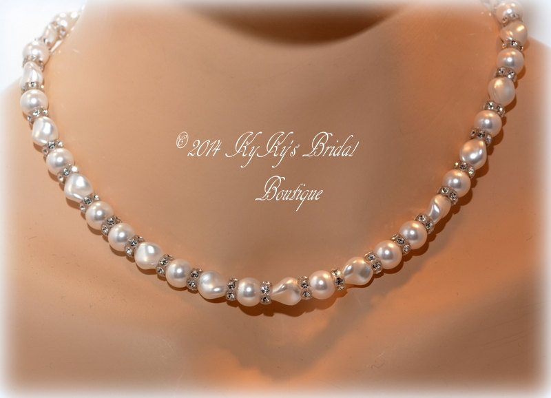 Pearl Bridal Necklace With Swarovski Crystals, Pearl Necklace, Wedding Jewelry, Bridal Jewelry, Bridal Shower Gift