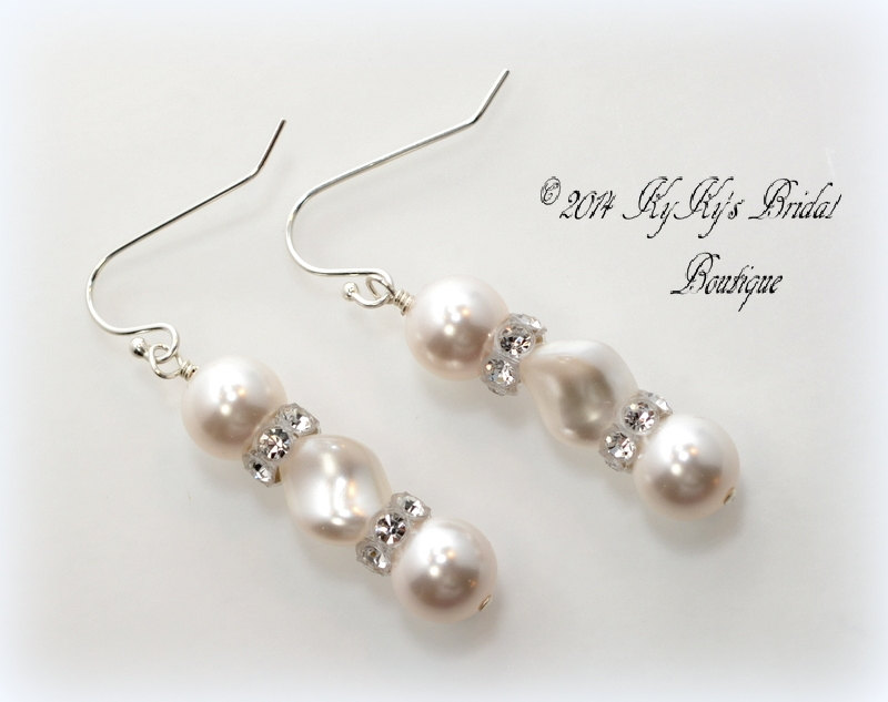 Pearl Bridal Earrings With Swarovski Crystals, Pearl Earrings, Wedding Jewelry, Bridal Jewelry